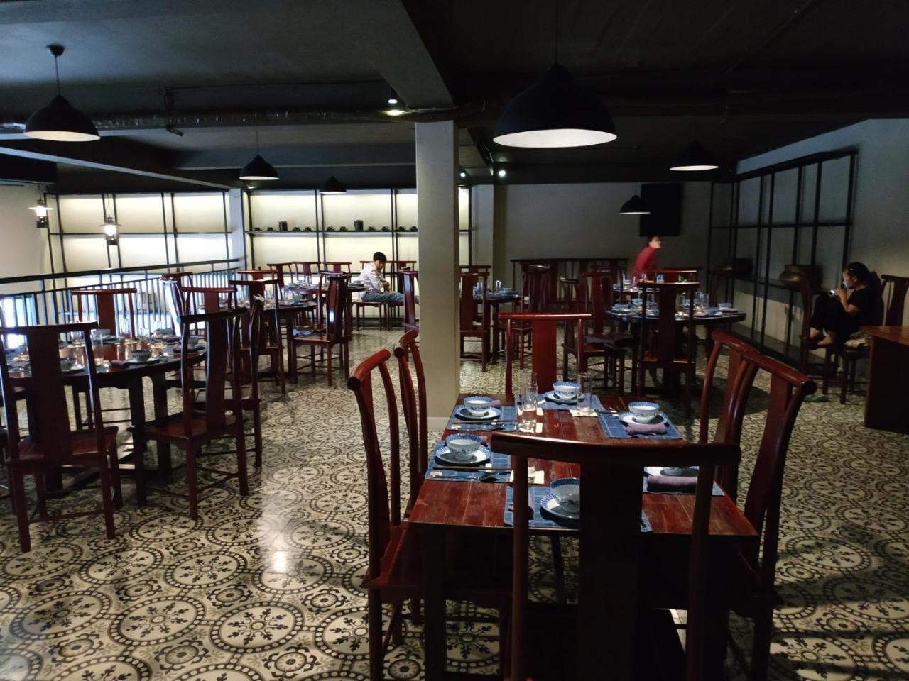 Minh Duc Hotel Ha Long Buitenkant foto