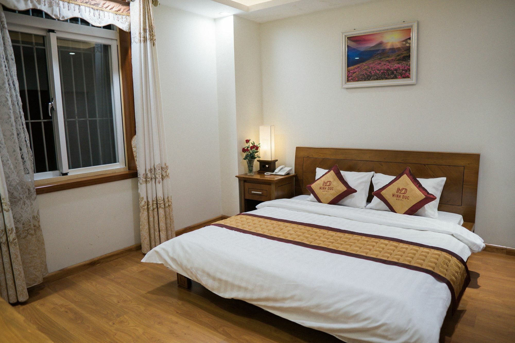 Minh Duc Hotel Ha Long Buitenkant foto